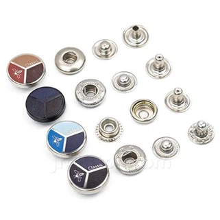 Broches de metal de colores