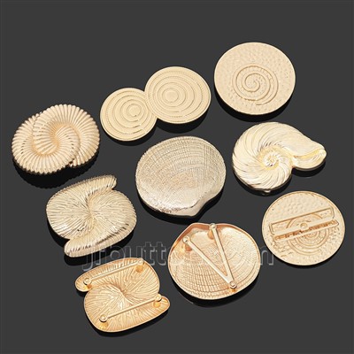 Borde metálico con crestas en espiral modelo 3d