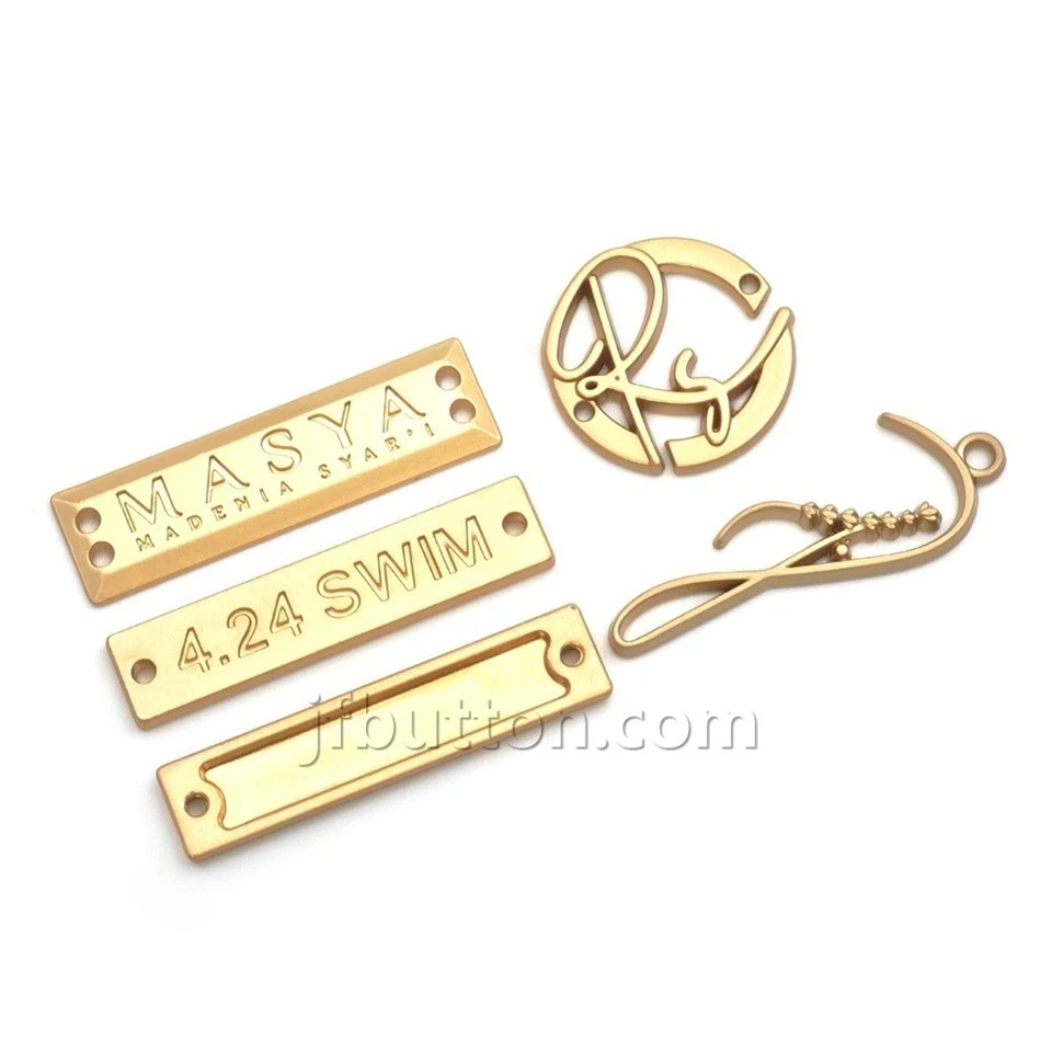 Metal Tags On Clothes